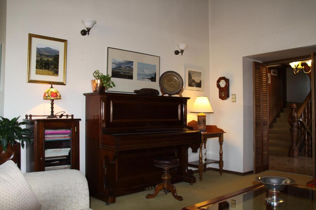 Bathurst Heights Bed & Breakfast Εξωτερικό φωτογραφία
