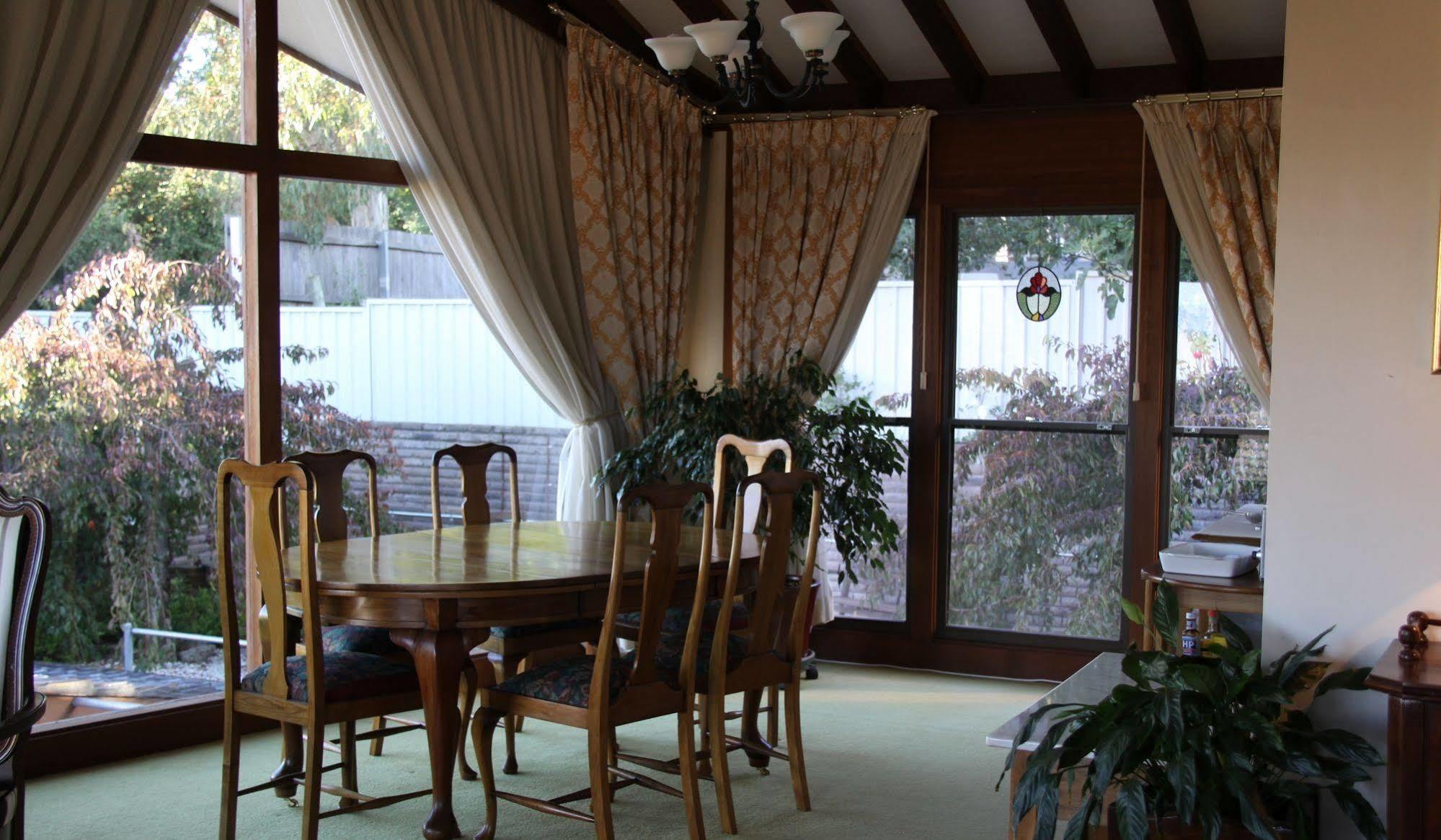 Bathurst Heights Bed & Breakfast Εξωτερικό φωτογραφία